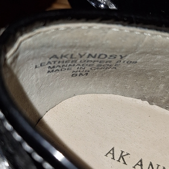 AK Anne Klein iflex Black Patent leather shoes size 8M - Picture 6 of 8